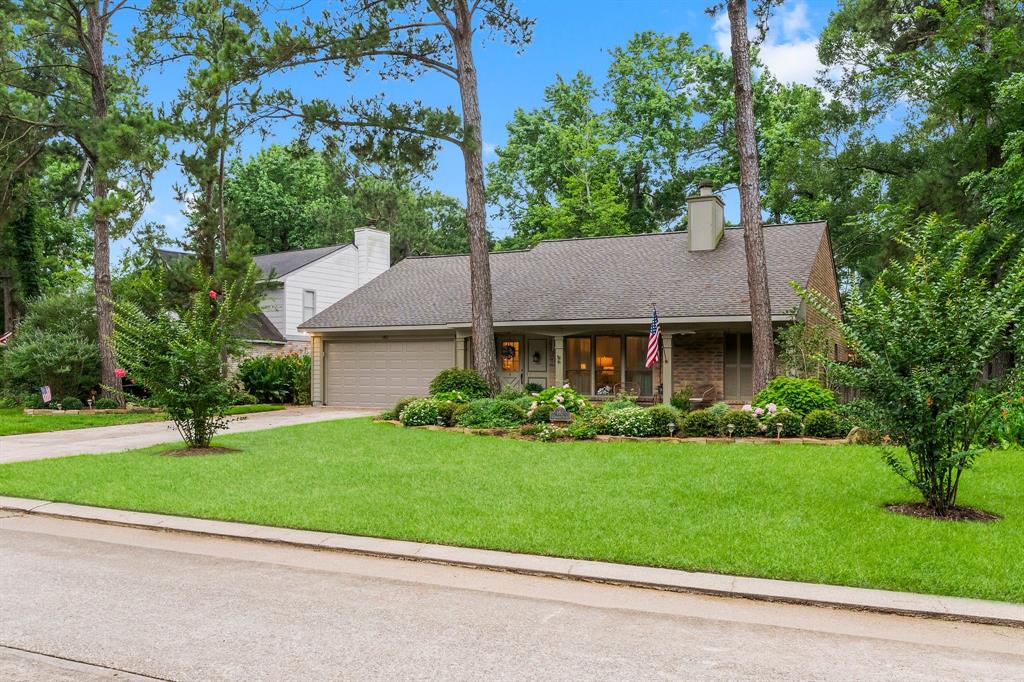 182 Sandpebble Drive, The Woodlands, Texas image 5