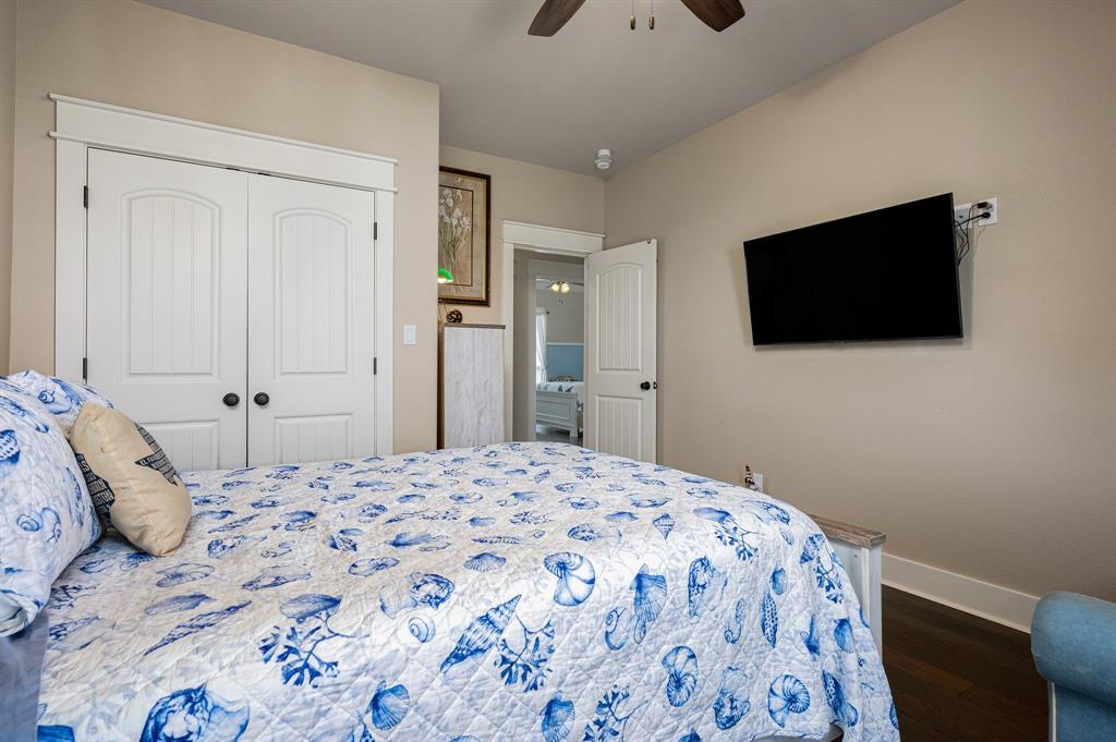 967 Palm Ridge Drive, Crystal Beach, Texas image 26