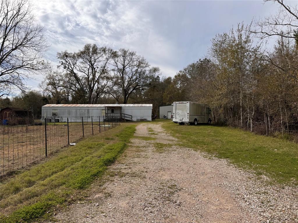 283 County Road 2247, Cleveland, Texas image 18