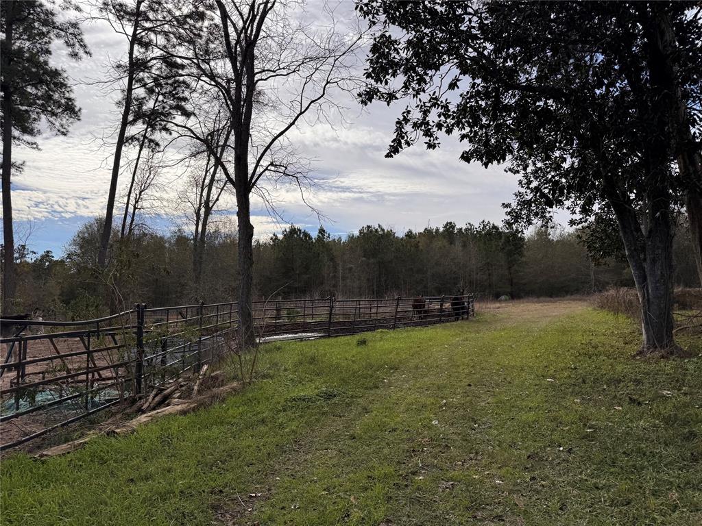 283 County Road 2247, Cleveland, Texas image 10