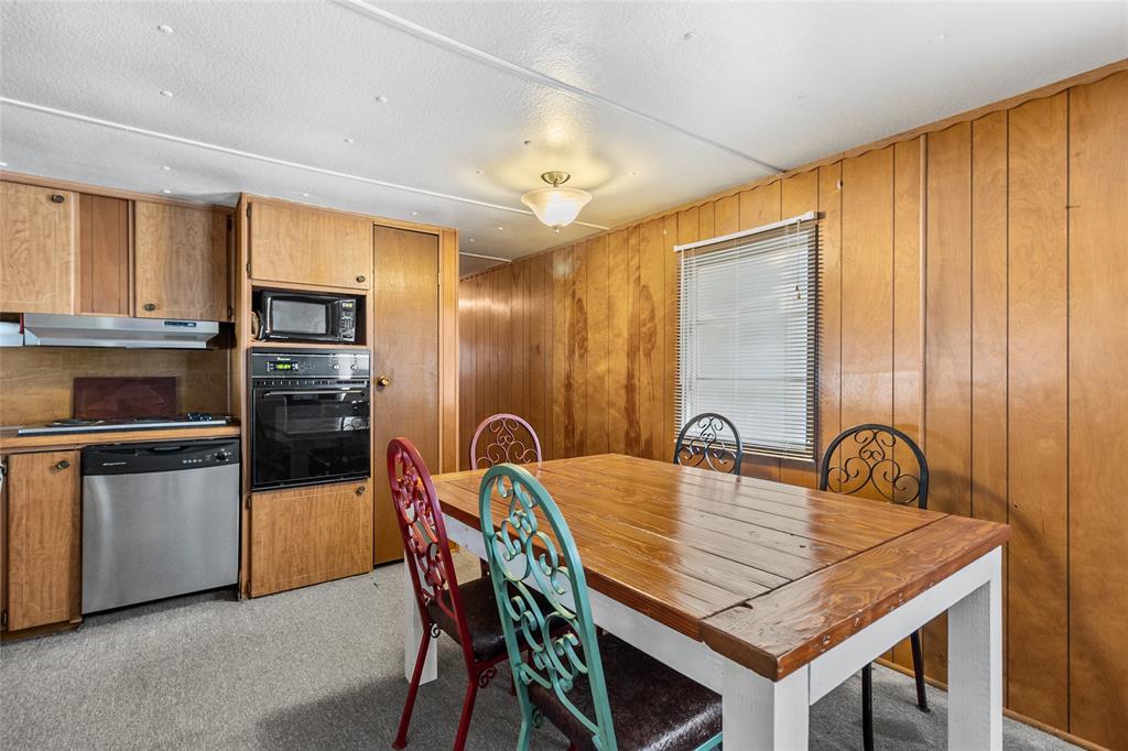 122 N Panuco Drive, Trinity, Texas image 4
