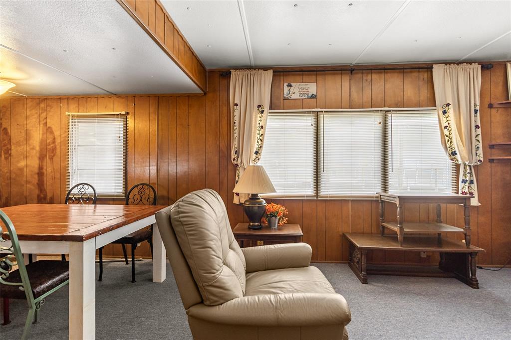 122 N Panuco Drive, Trinity, Texas image 3