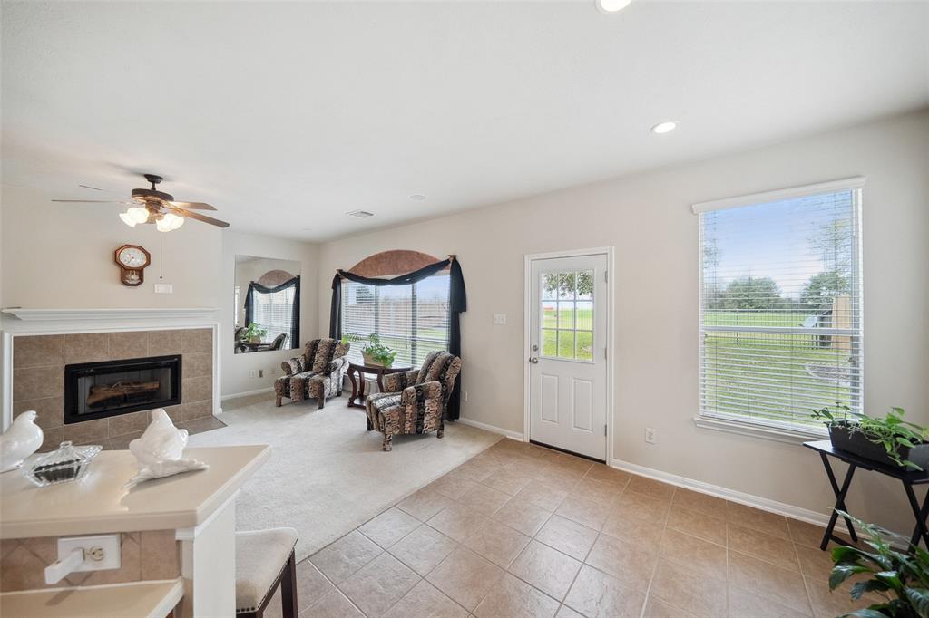 207 Burris Park Drive, Spring, Texas image 6