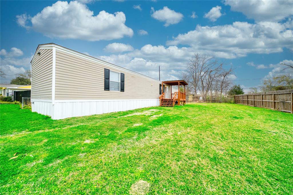14227 Medora Street, Houston, Texas image 4