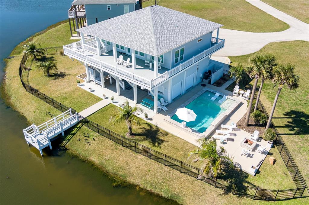 3818 Marble Street, Port Bolivar, Texas image 2