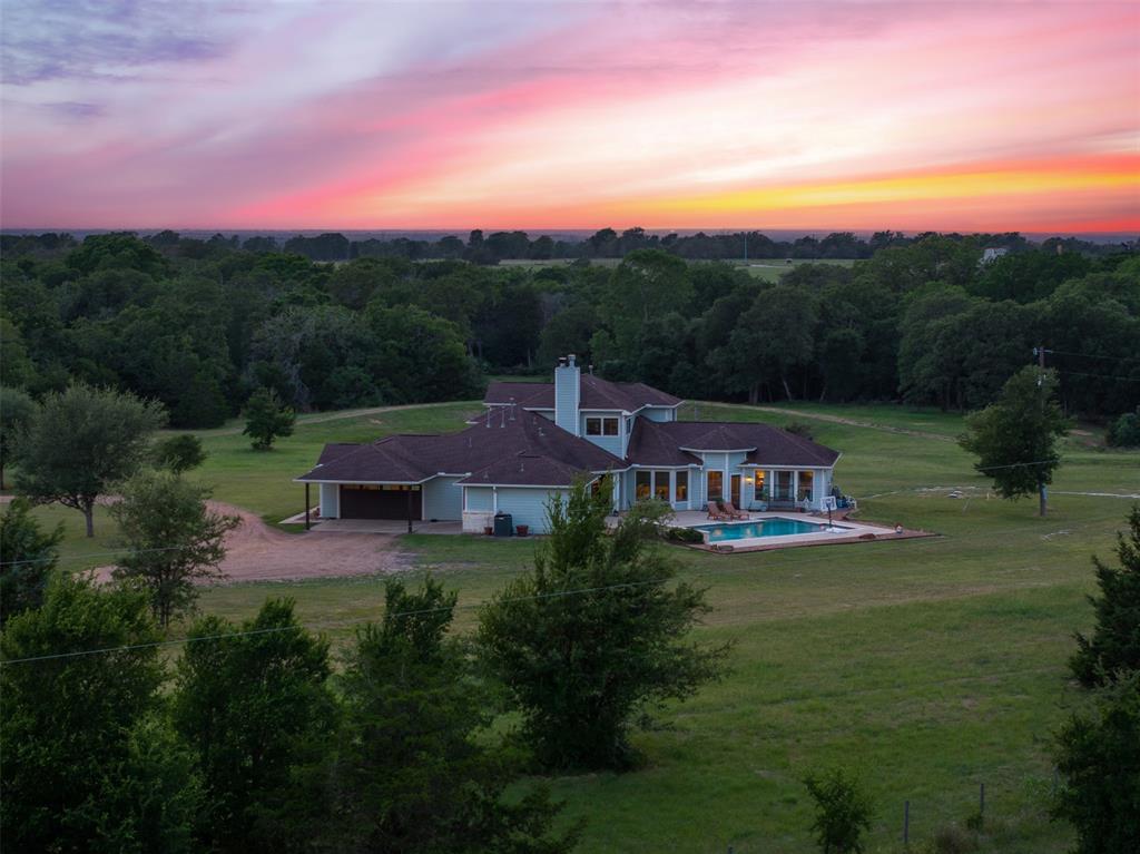 14450 Hartstack Road, Carmine, Texas image 2