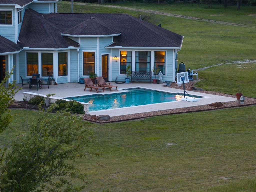 14450 Hartstack Road, Carmine, Texas image 3