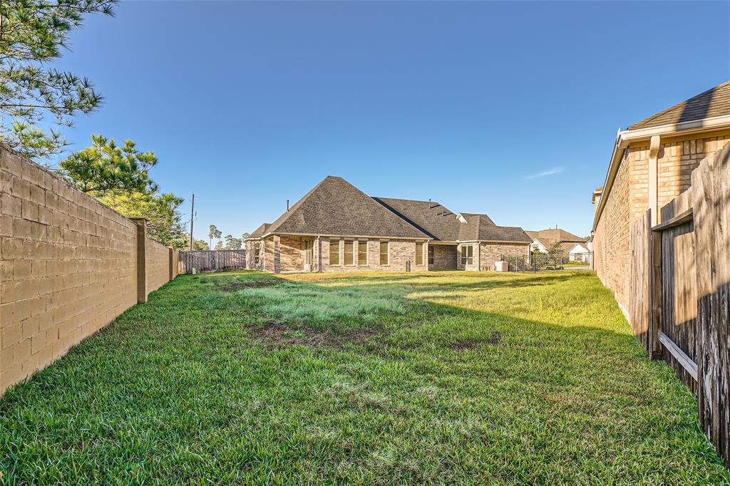 7407 Bethpage Lane, Spring, Texas image 33