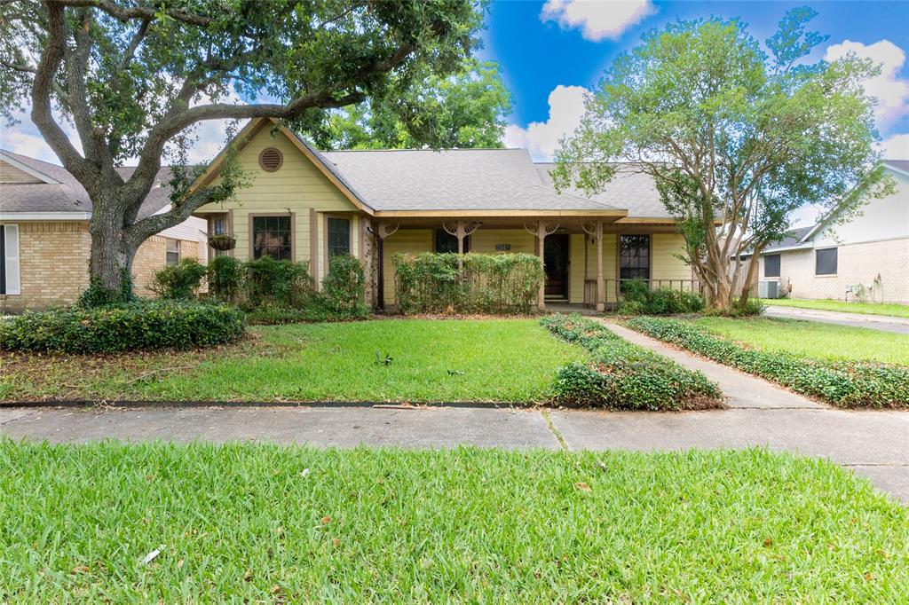 405 Tudor Court