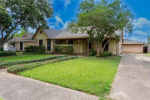 405 Tudor Court Deer Park TX 77536