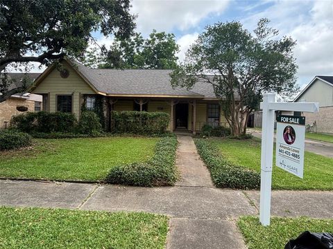 405 Tudor Court Deer Park TX 77536