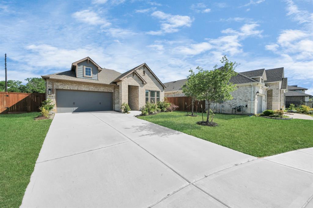 18334 Sunset Elm Drive, Cypress, Texas image 3