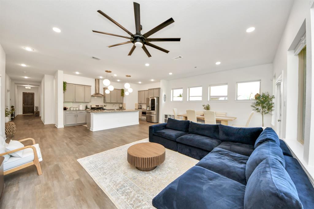 18334 Sunset Elm Drive, Cypress, Texas image 20