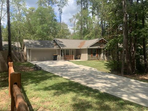 A home in Conroe