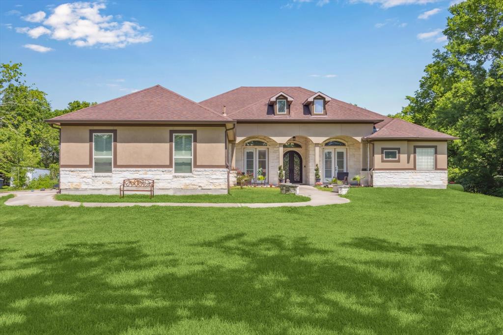 8309 Cook Road, Manvel, Texas image 1
