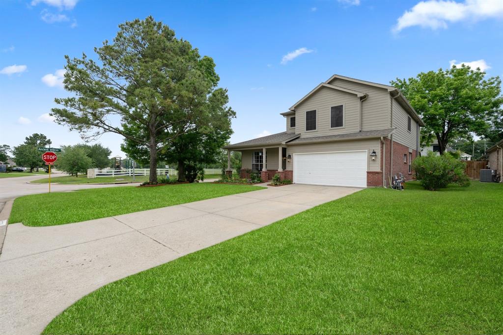 22034 Holly Branch Drive, Tomball, Texas image 30