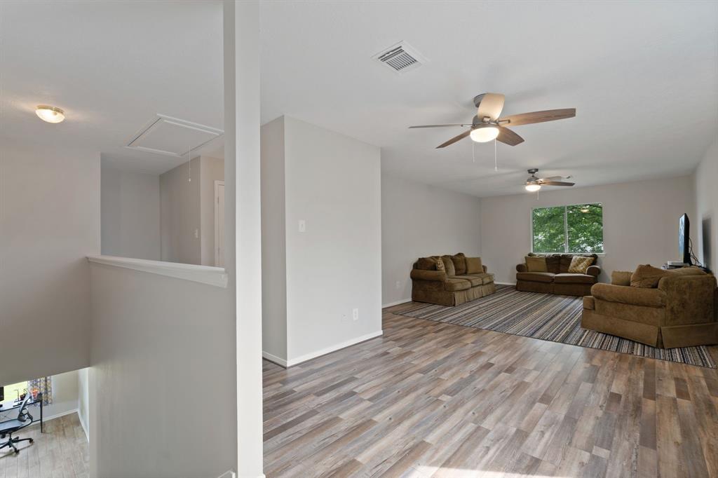 22034 Holly Branch Drive, Tomball, Texas image 18