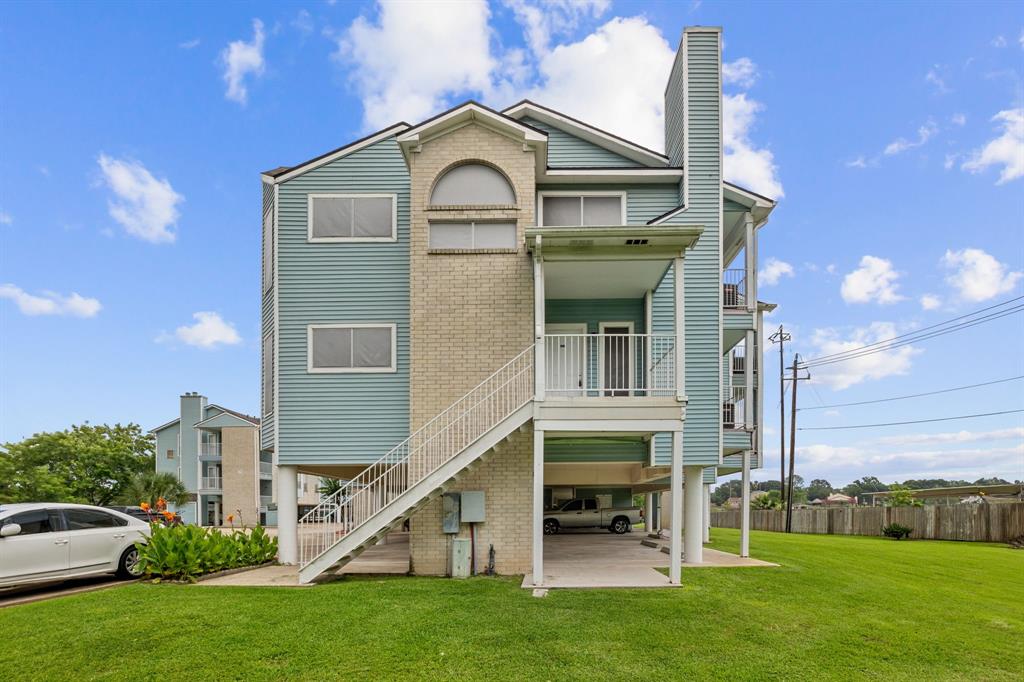 View Webster, TX 77058 condo