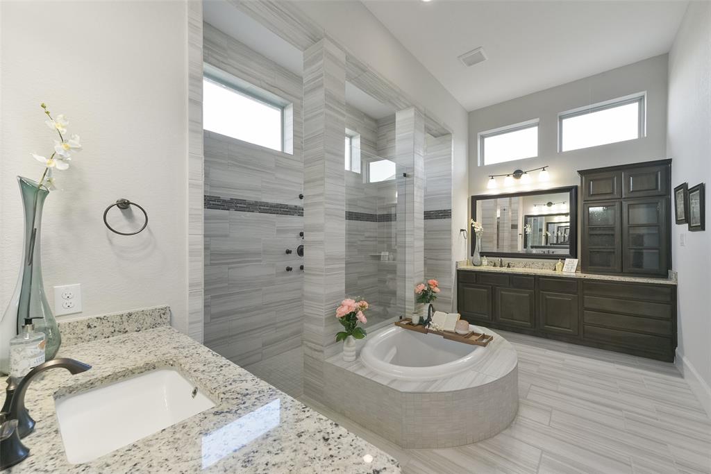 6914 Harvest Lane, Katy, Texas image 33