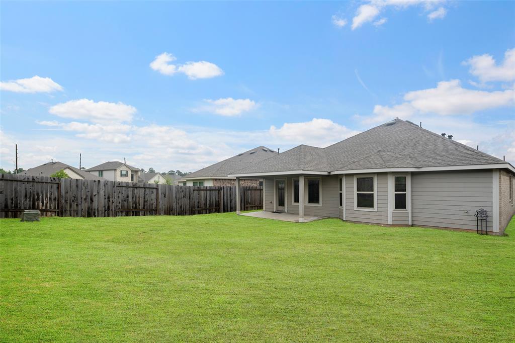 908 Pickering Oak Row, Magnolia, Texas image 27