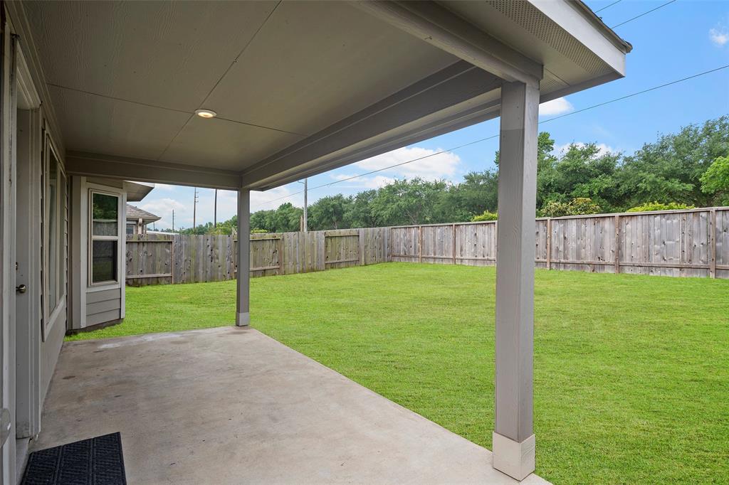 908 Pickering Oak Row, Magnolia, Texas image 26