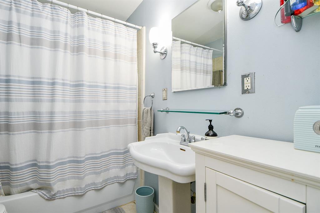 902 E 25th Street, Houston, Texas image 32