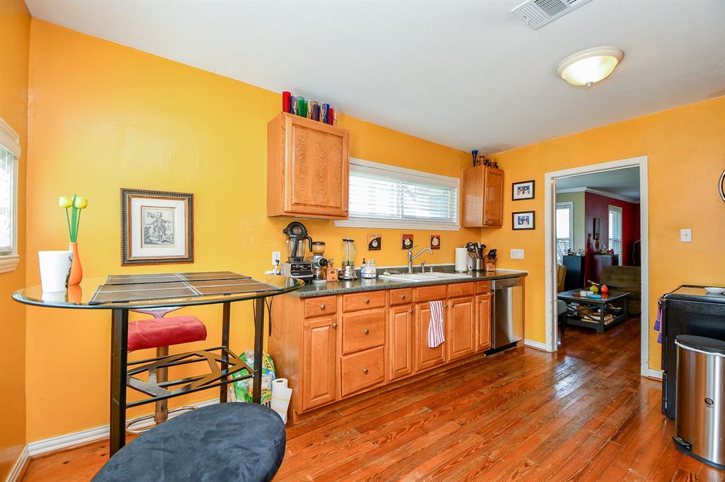 902 E 25th Street, Houston, Texas image 29