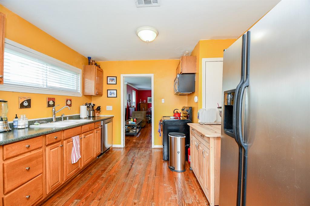902 E 25th Street, Houston, Texas image 28