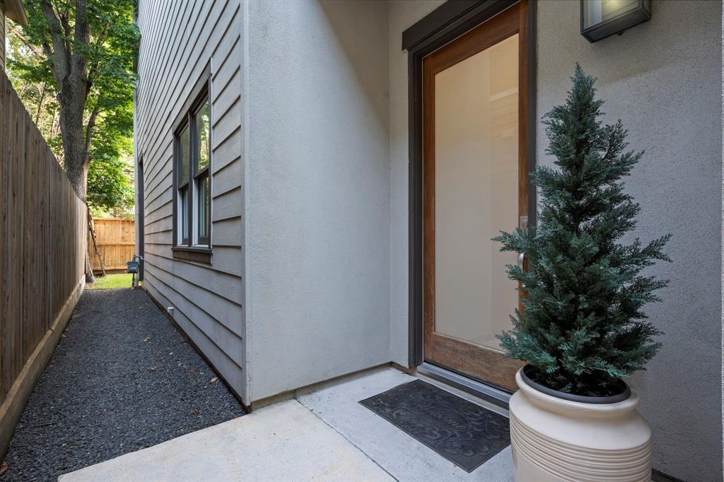 208 Aurora Street B