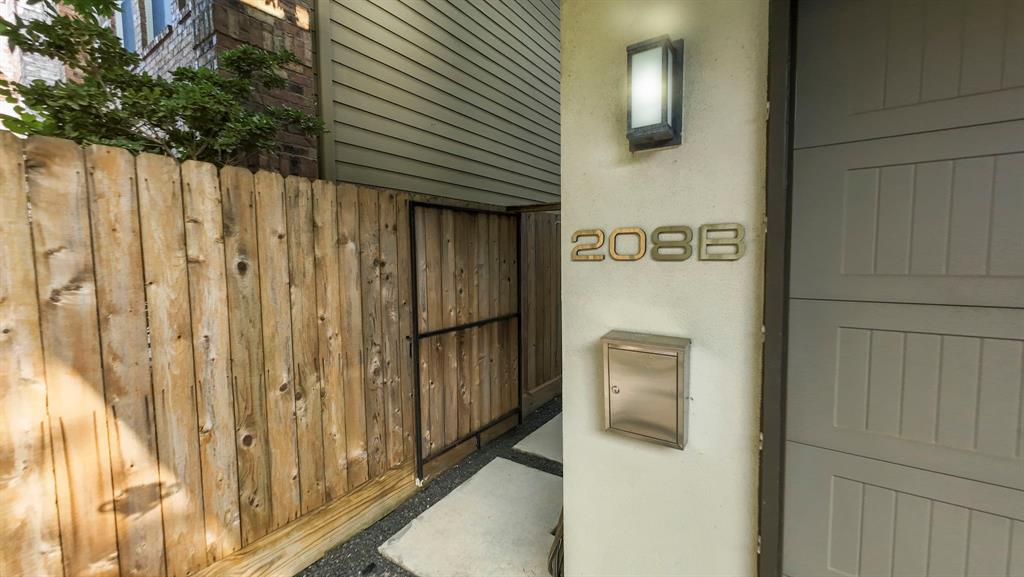208 Aurora Street B