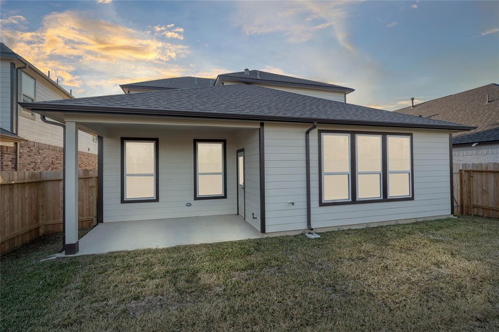 1951 Scarlet Yaupon Way, Conroe, Texas image 20