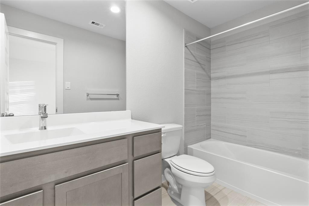 1951 Scarlet Yaupon Way, Conroe, Texas image 19