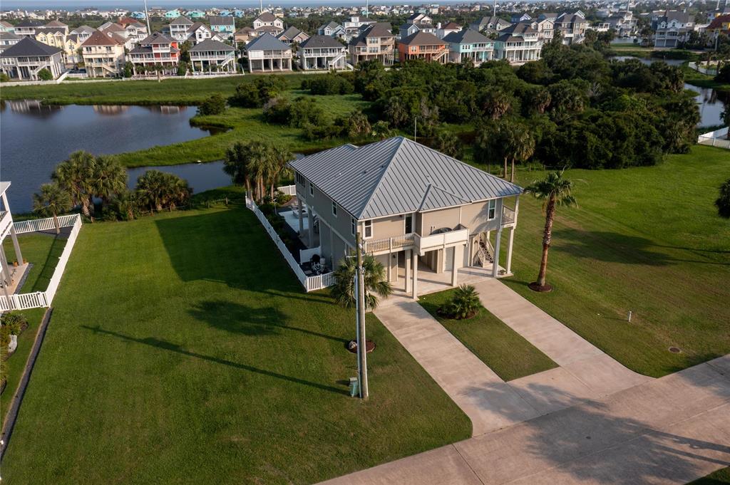 13830 Windlass Circle, Galveston, Texas image 38