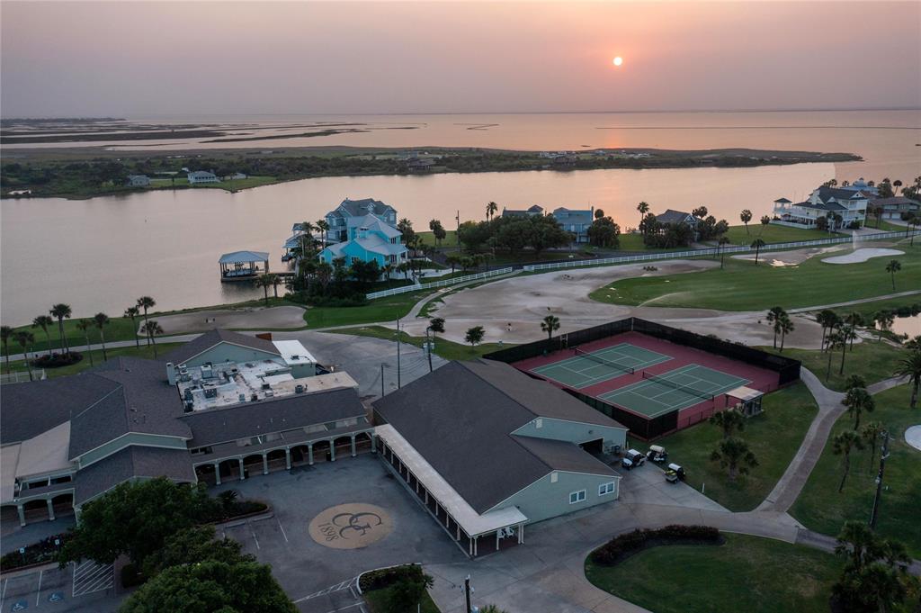 13830 Windlass Circle, Galveston, Texas image 42