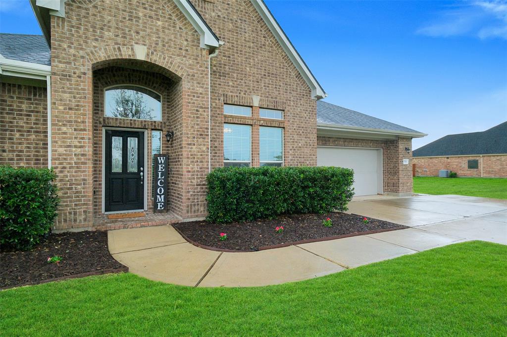 7518 Tejas Lakes Trail