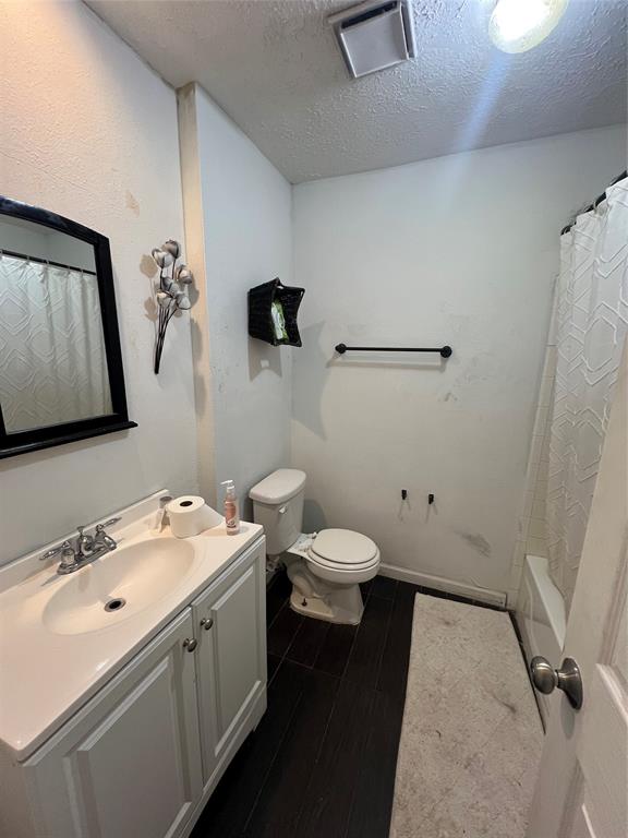 10925 Pecan Drive, La Porte, Texas image 10