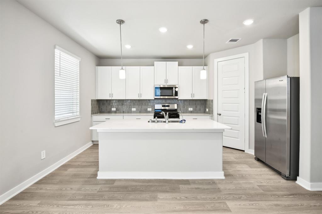 4116 Glowing Hearth Drive, Houston, Texas image 15