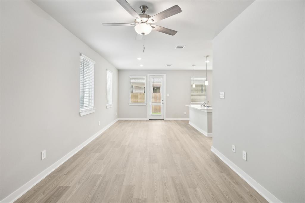 4116 Glowing Hearth Drive, Houston, Texas image 6