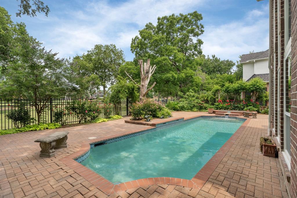 7403 Timberlake Drive, Sugar Land, Texas image 47
