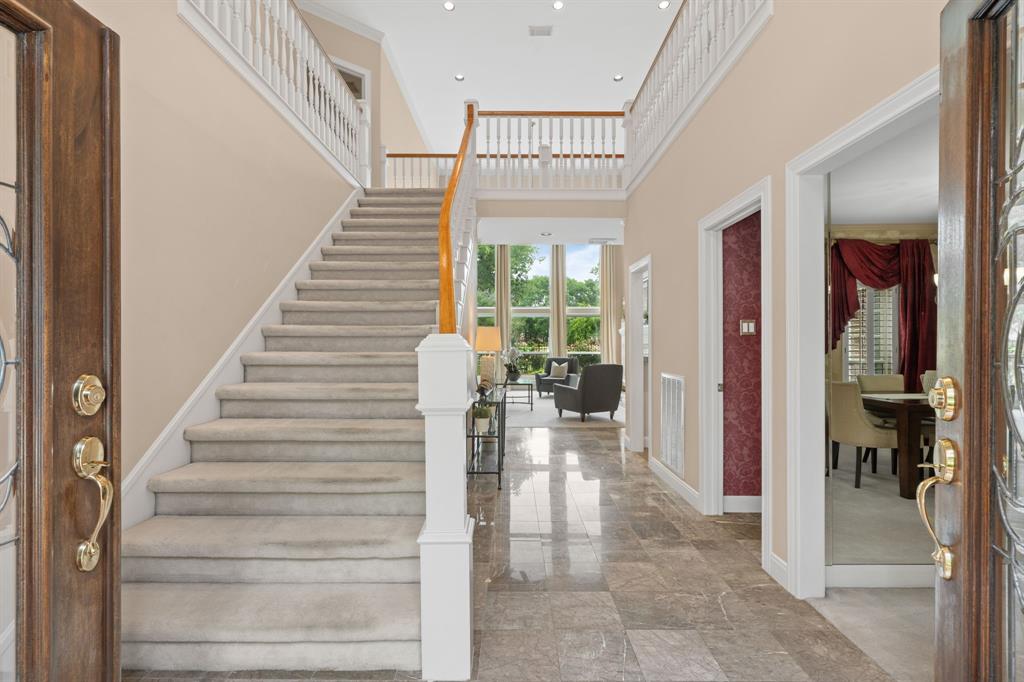 7403 Timberlake Drive, Sugar Land, Texas image 7