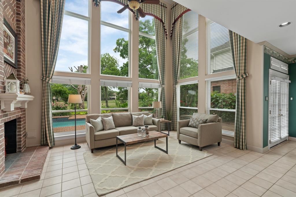 7403 Timberlake Drive, Sugar Land, Texas image 23