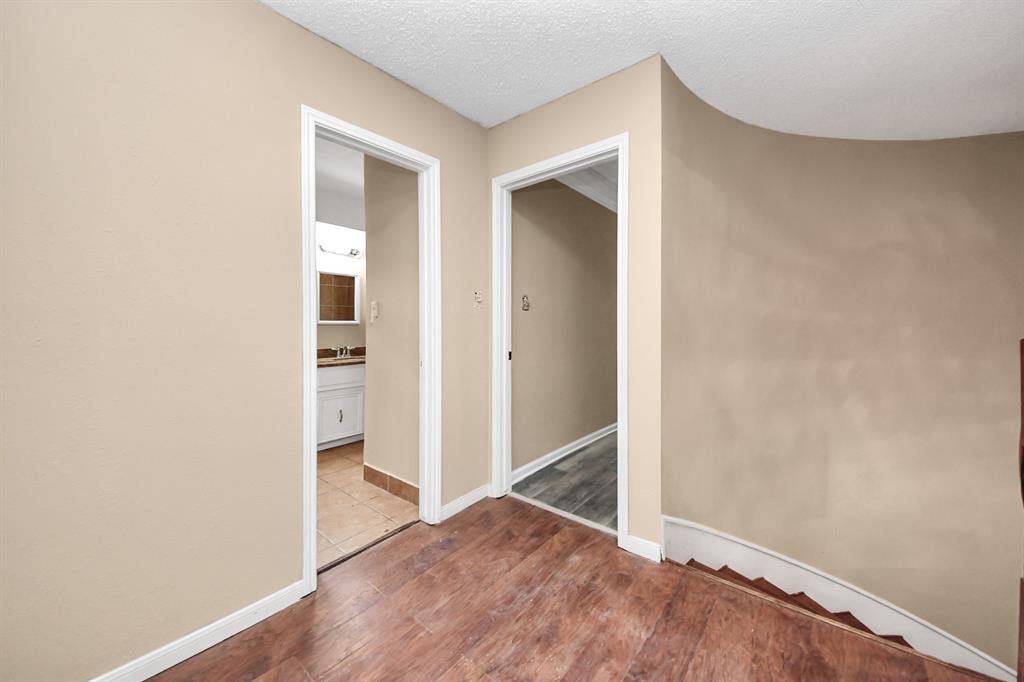 2002 Saddlecreek Drive, Houston, Texas image 35