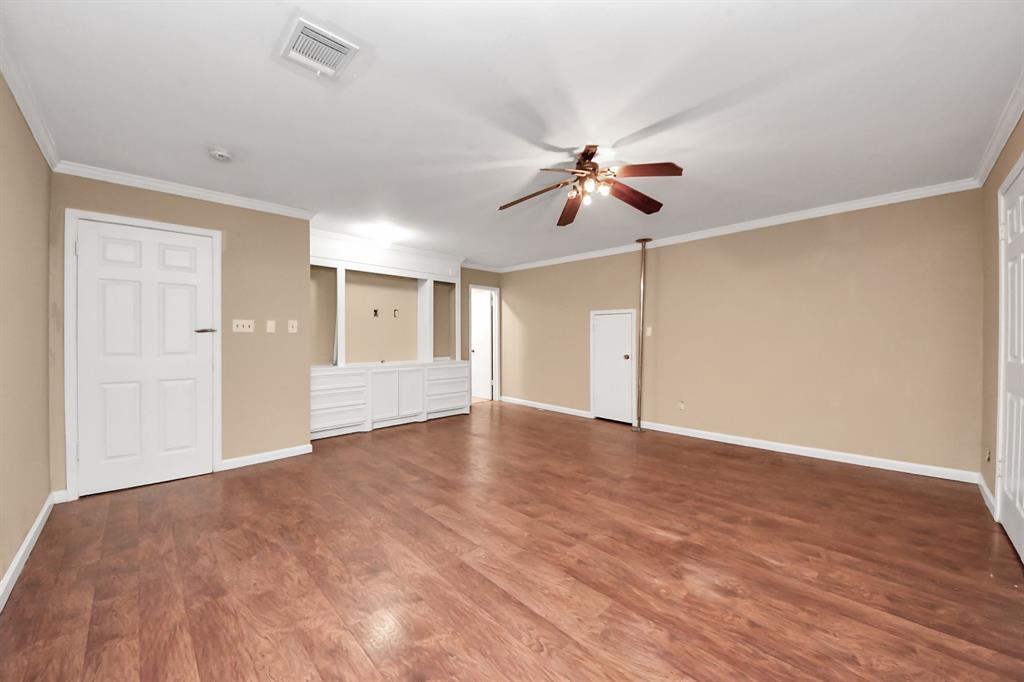 2002 Saddlecreek Drive, Houston, Texas image 37