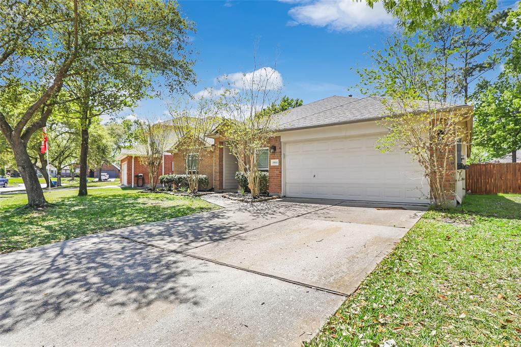 19111 Sprintwood Court, Humble, Texas image 1