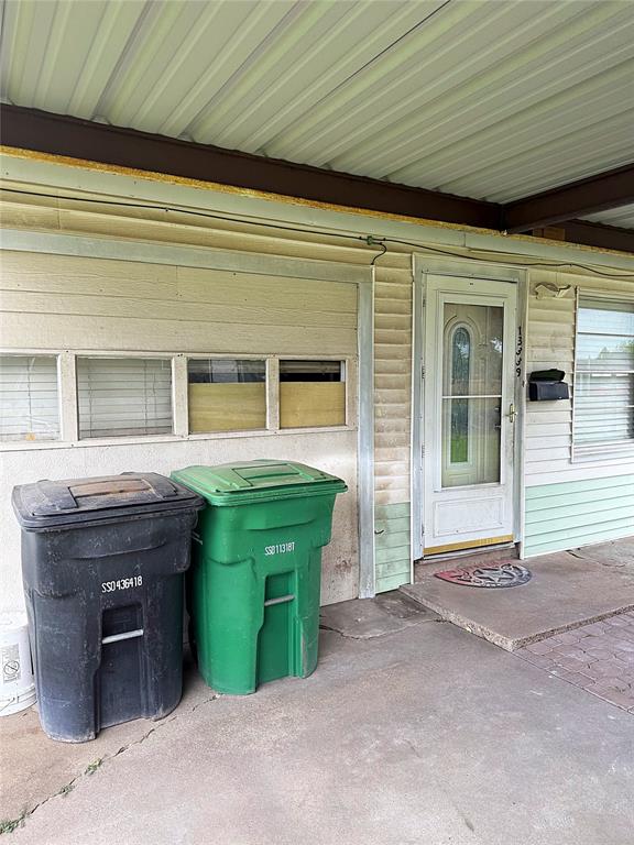 13339 Emporia Street