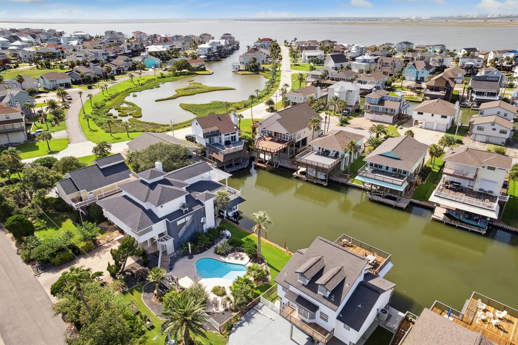 1330 Coral Way