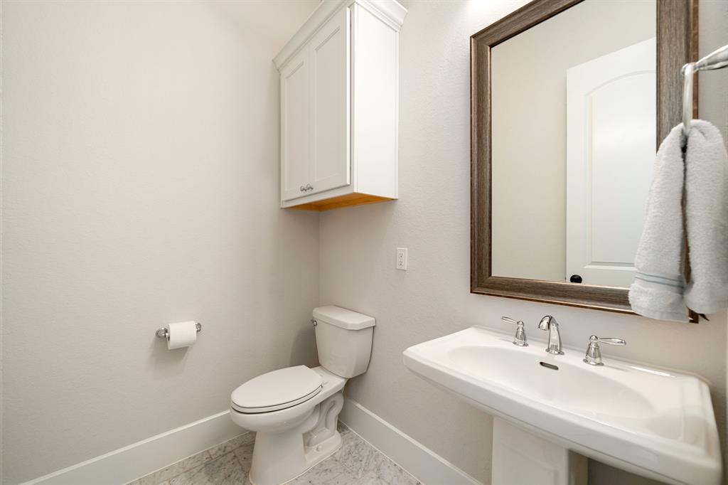 5534 Priamus Drive, Missouri City, Ohio image 12