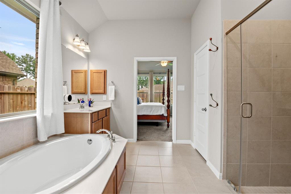 7918 Summit Trail Lane, Porter, Texas image 29