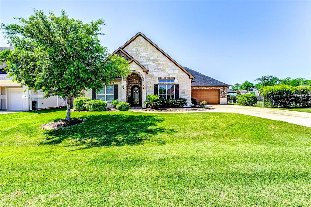 32811 Warbler Court, Fulshear, Texas image 1