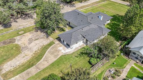 A home in Alvin